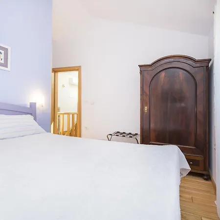 Villa Casa Menta Marcana