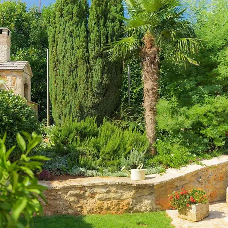 Casa Menta
